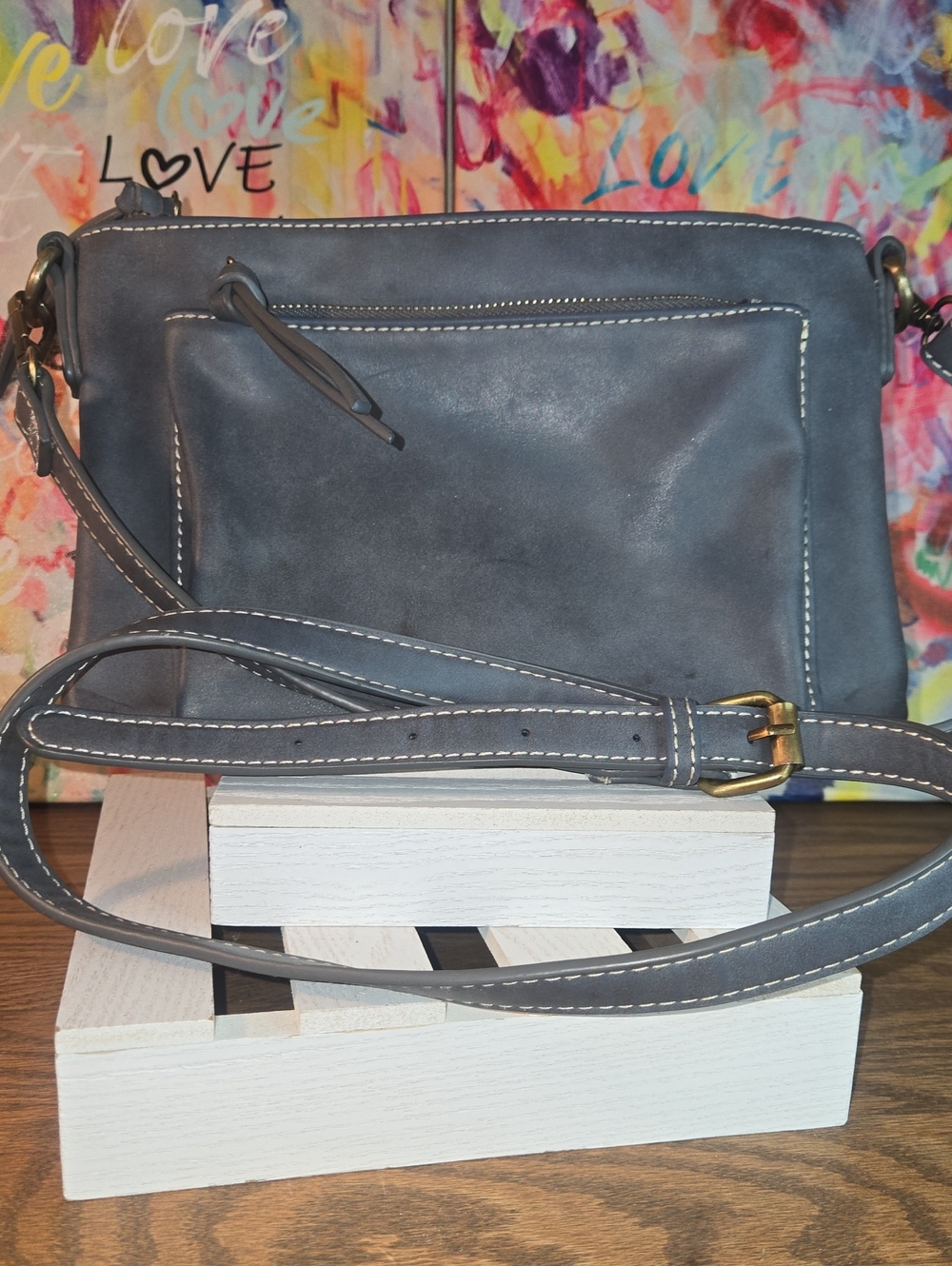 Shiraleah Classic Gray Leather Crossbody Bag - Adjustable Strap